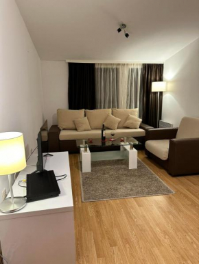 Aspen Luxury Apartamnet